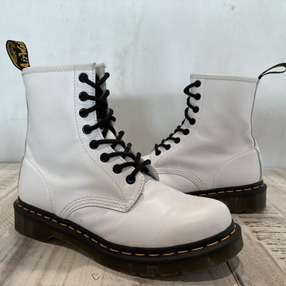 Dr Martens Smooth Leather Lace Up Combat Boots